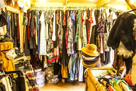 where to buy fake clothes in budapest|budapest second hand clothing.